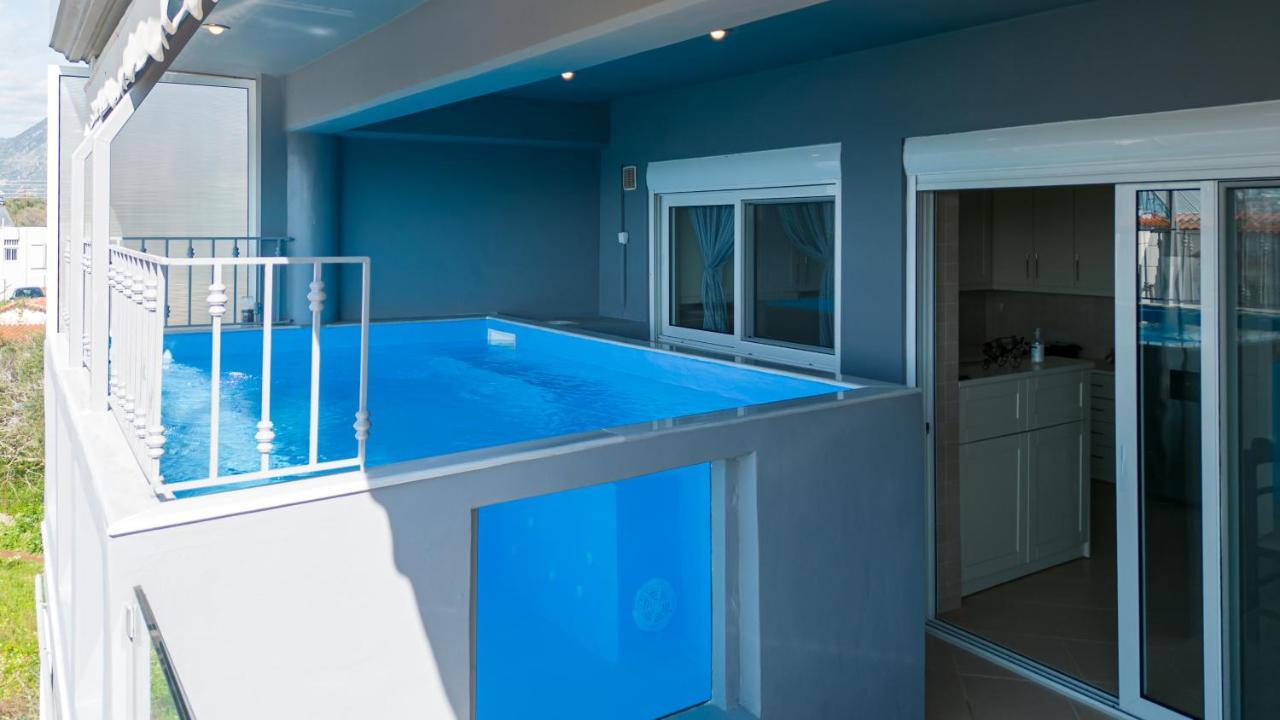 Grand Suites With Private Pools Kalamata Exterior foto