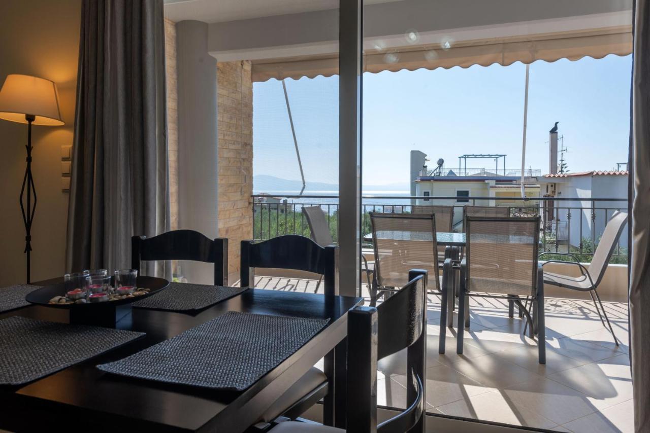 Grand Suites With Private Pools Kalamata Exterior foto